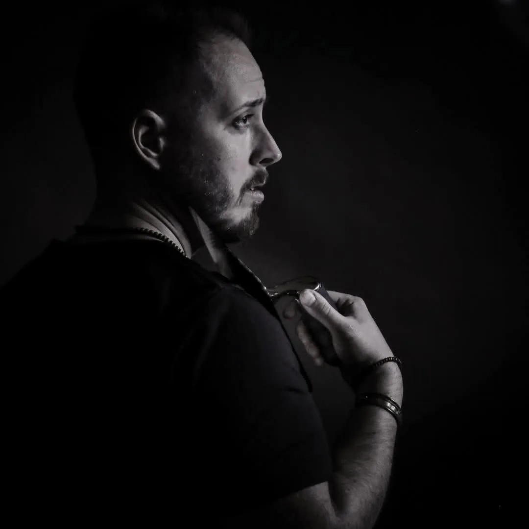 Pataky Ádám dekorfal művész portréja